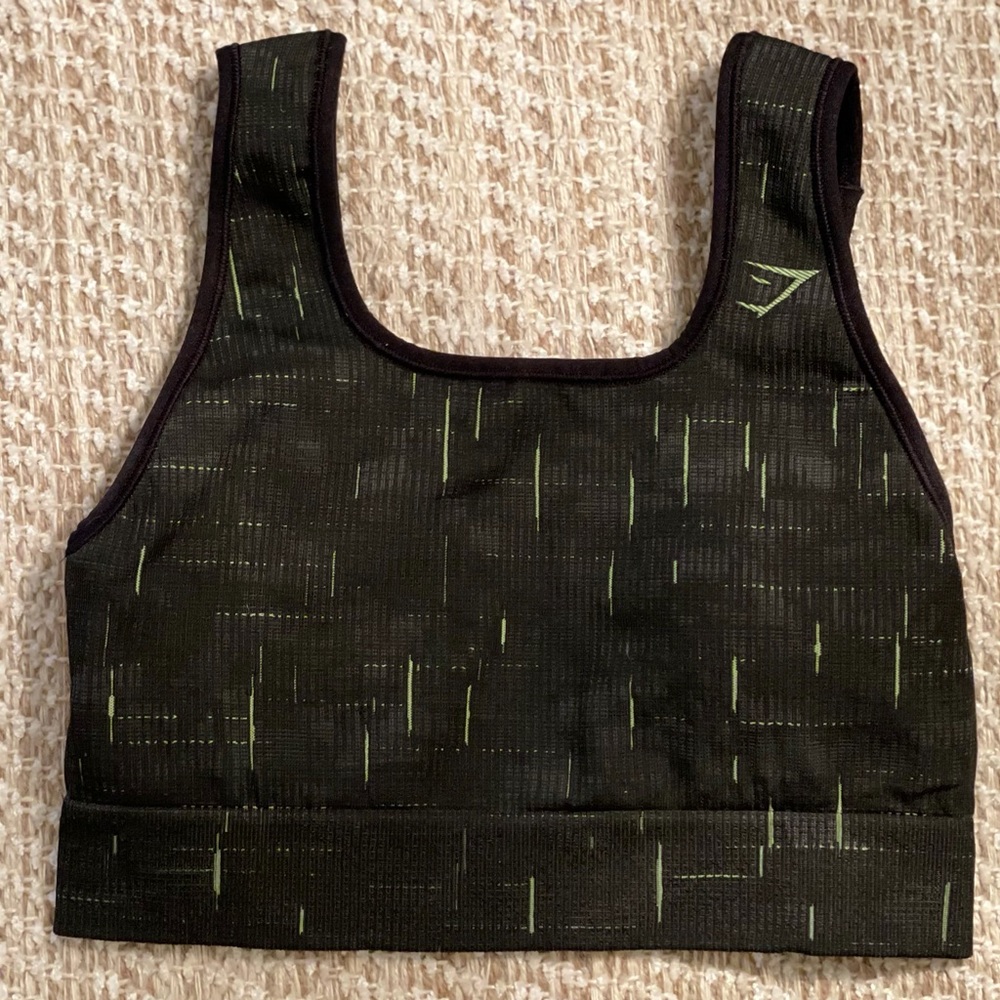 ILLUMINATION SEAMLESS SPORTS BRA! - Picture 4 of 4
